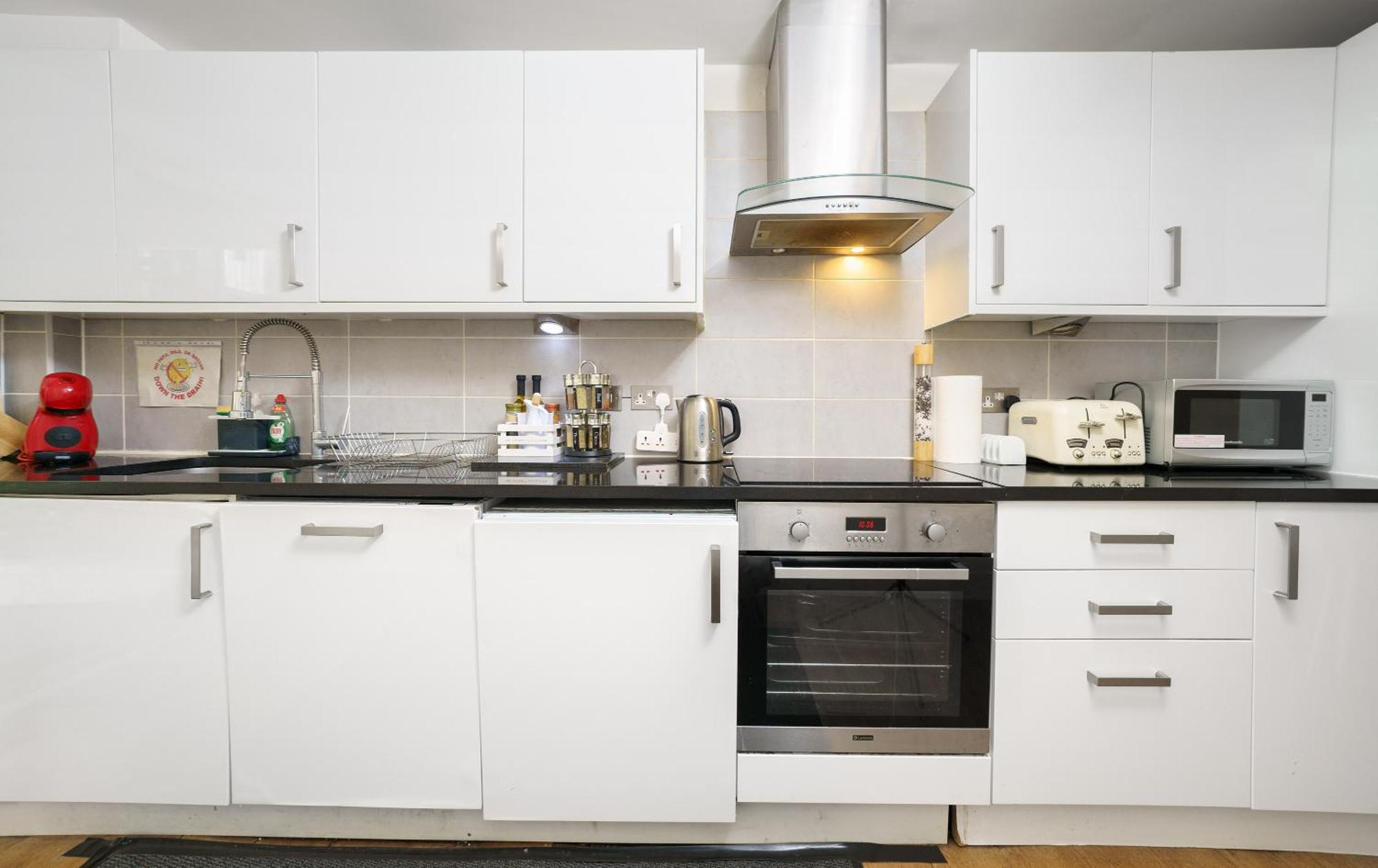 Modern 3 Bed 2 Bath Apartment Hyde Park 런던 외부 사진